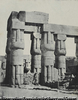 Louqsor Groupe de Colonnes dans le palais.